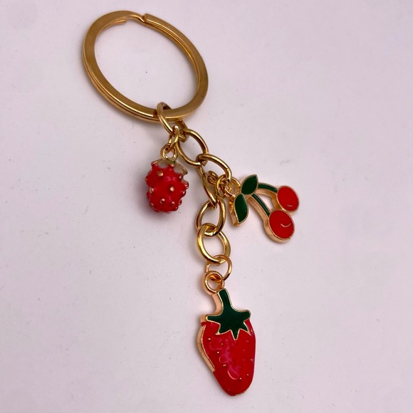 DAINTY RED BERRIES | Bag Charm | Keychain (Brand New!) ✨ - Picture 6 of 12